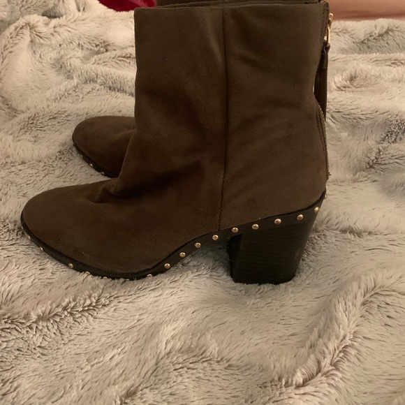 Booties - Picture 5 of 8